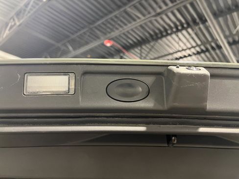 Used 2023 Rivian R1S Launch Edition image 34