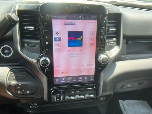 New 2025 RAM 5500 4x4 Regular Cab image 24