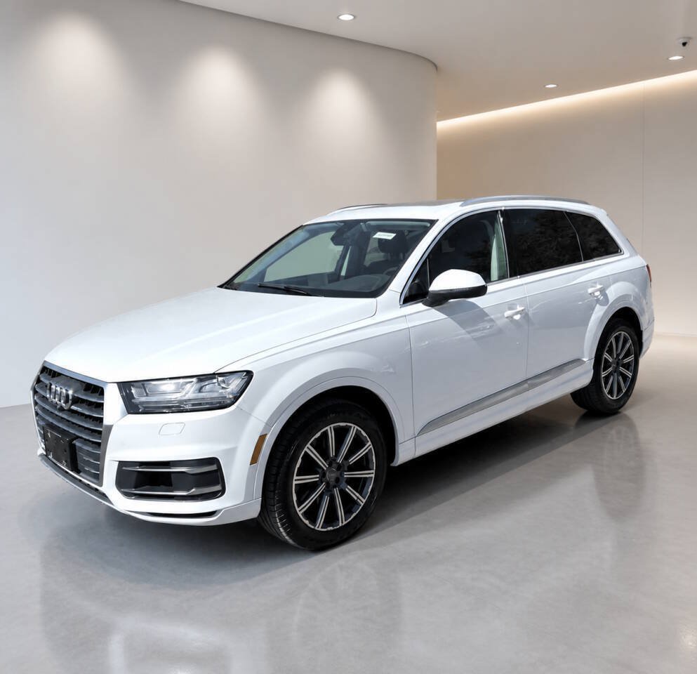 Used 2019 Audi Q7 3.0T Premium Plus w/ Premium Plus Package AWD/4WD image 2
