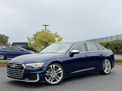 Used 2021 Audi S6 Premium Plus w/ S6 Executive Package AWD/4WD image 4