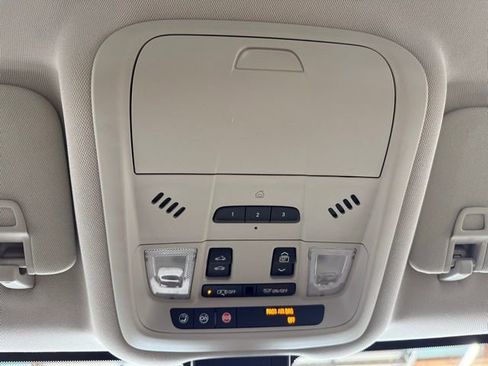 Used 2018 GMC Terrain Denali w/ LPO, 'HIT The Road' Package image 18