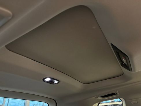 Used 2022 BMW X7 xDrive40i w/ Luxury Seating Package image 33