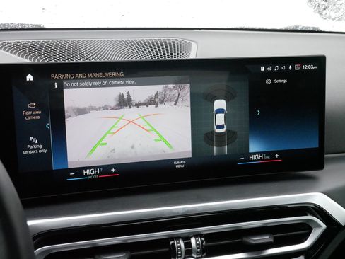 Used 2024 BMW 330i xDrive Sedan image 32