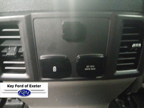 Used 2019 Ford F150 XLT w/ Equipment Group 302A Luxury AWD/4WD image 19