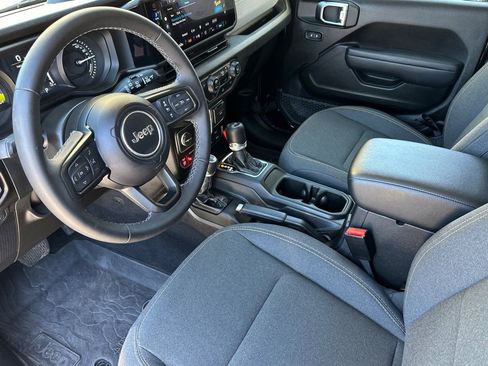 Used 2025 Jeep Wrangler Unlimited Sport S 4xe AWD/4WD image 10