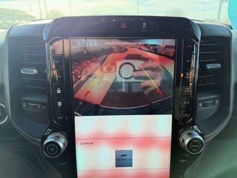 New 2026 RAM 2500 Tradesman AWD/4WD image 22