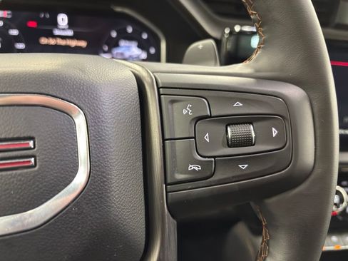 Used 2025 GMC Sierra 1500 AT4 w/ AT4 Premium Package AWD/4WD image 33