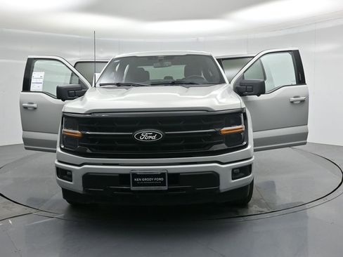 Certified 2024 Ford F150 XLT w/ XLT Black Appearance Package image 32