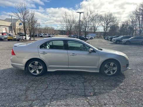 Used 2010 Ford Fusion Sport image 5