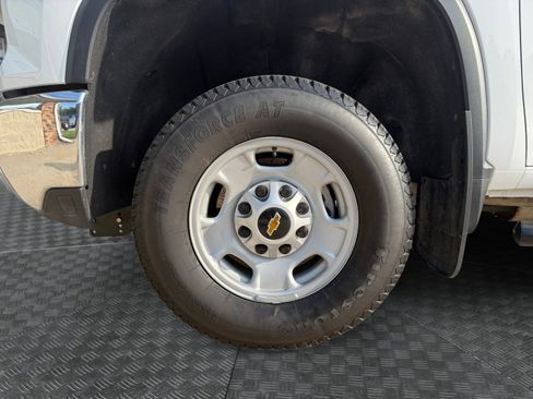 Used 2025 Chevrolet Silverado 2500 W/T w/ WT Convenience Package AWD/4WD image 14