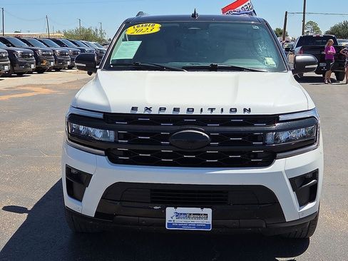 Used 2023 Ford Expedition Limited RWD image 8