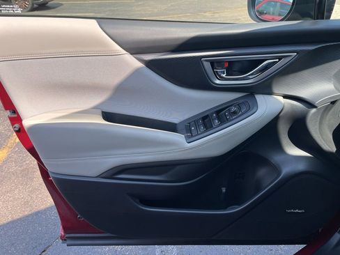 Used 2024 Subaru Forester Premium AWD/4WD image 26