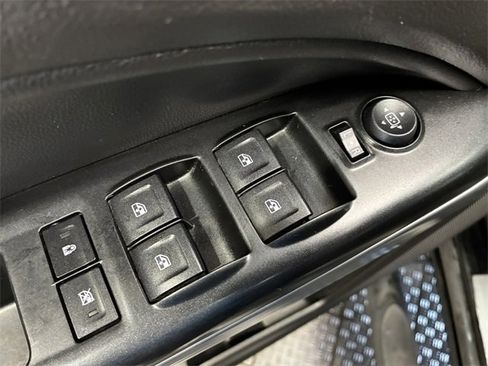 Used 2016 Chevrolet Colorado LT w/ Midnight Edition image 14