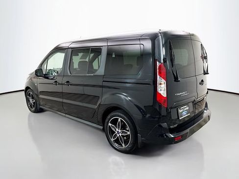 Used 2016 Ford Transit Connect XLT image 5