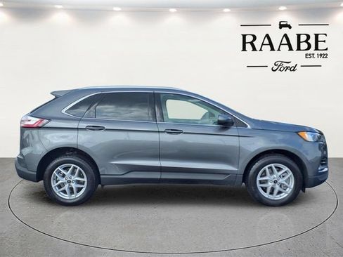 Used 2024 Ford Edge SEL w/ Convenience Package AWD/4WD image 8