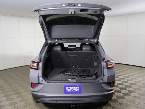 Used 2023 Volkswagen ID.4 Pro S AWD/4WD image 16