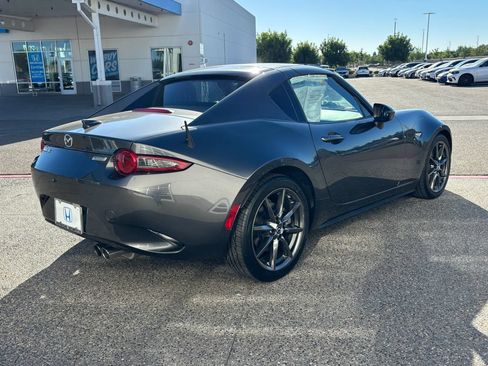 Used 2019 MAZDA MX-5 Miata RF Grand Touring RWD image 5