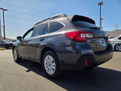 Used 2018 Subaru Outback 2.5i Premium AWD/4WD image 4