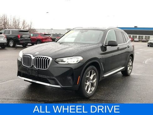 Used 2024 BMW X3 xDrive30i image 2