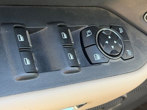 Used 2024 Ford Expedition Max XLT AWD/4WD image 8