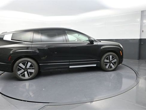 New 2026 Hyundai Ioniq 9 SEL image 9