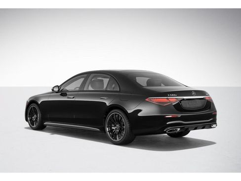 Used 2025 Mercedes-Benz S 580e 4MATIC Sedan image 29