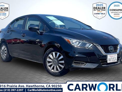 Used 2021 Nissan Versa S FWD image 1