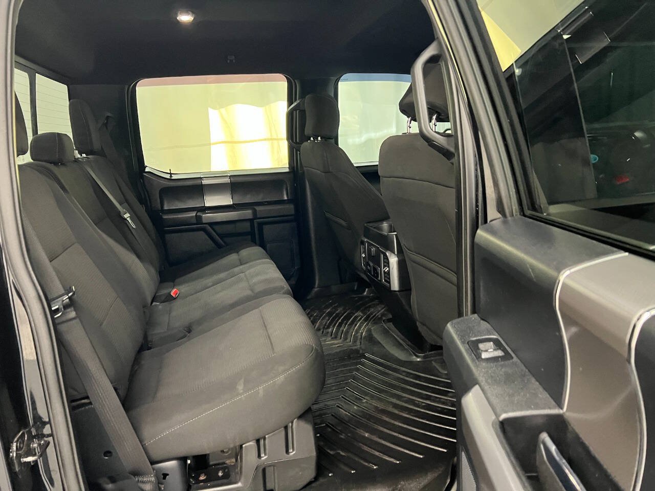 Used 2017 Ford F150 XLT w/ Equipment Group 302A Luxury AWD/4WD image 10