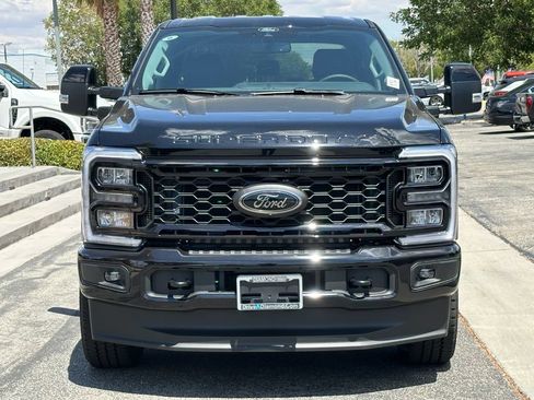 New 2026 Ford F250 Lariat w/ Black Appearance Package AWD/4WD image 12
