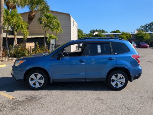 Used 2016 Subaru Forester 2.5i w/ Alloy Wheel Package image 9