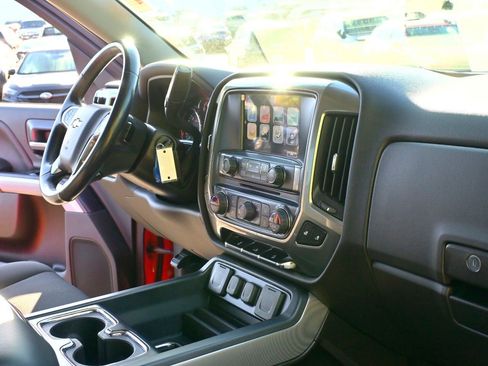 Used 2018 Chevrolet Silverado 1500 LT w/ All Star Edition image 21