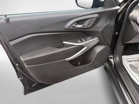 Certified 2024 Chevrolet Trax RS image 14