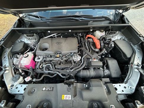 Certified 2025 Toyota RAV4 XSE image 12