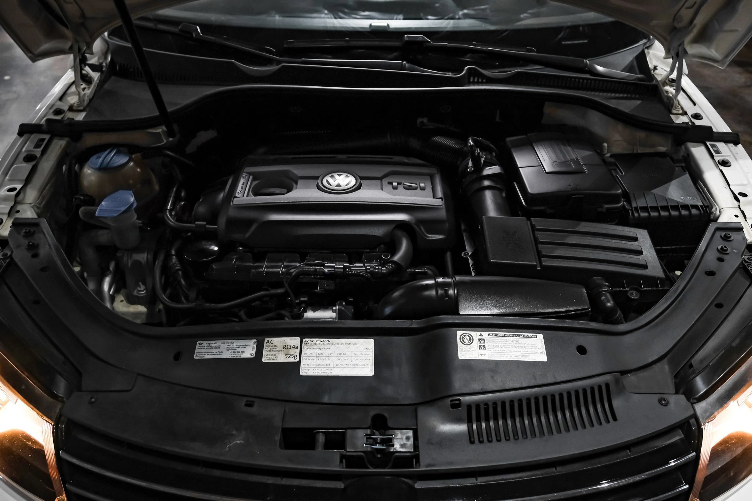 Used 2012 Volkswagen Eos Komfort FWD image 36