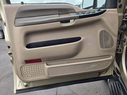 Used 2000 Ford F250 Crew Cab 4WD image 10