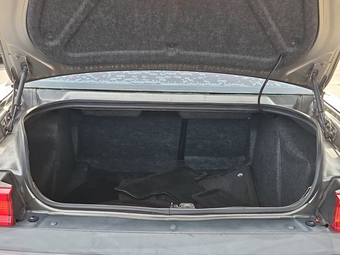 Used 2012 Dodge Challenger R/T image 6