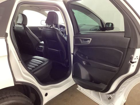 Used 2023 Ford Edge SEL w/ Convenience Package AWD/4WD image 20