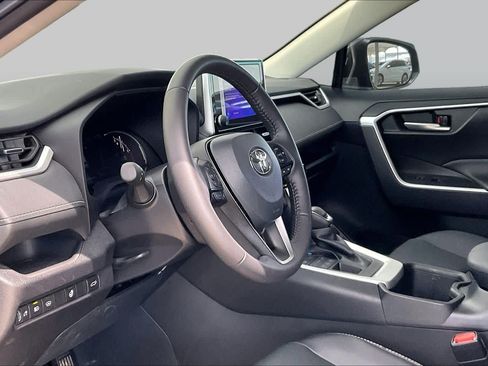 Used 2025 Toyota RAV4 XLE Premium w/ Weather Package AWD/4WD image 17
