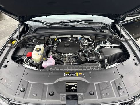 New 2026 Jeep Grand Cherokee Limited w/ Limited Altitude Package image 29