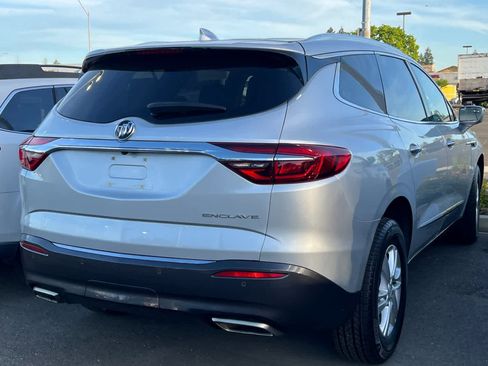 Used 2019 Buick Enclave Essence FWD image 4