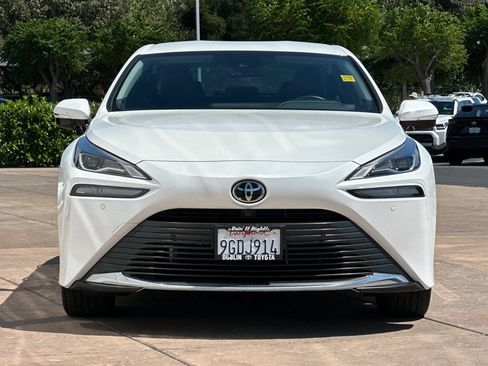 Certified 2023 Toyota Mirai w/ Advanced Technology Package RWD image 11