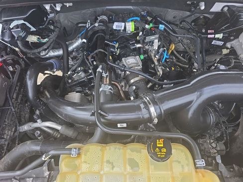 Used 2019 Ford F150 XL w/ Equipment Group 101A Mid AWD/4WD image 26