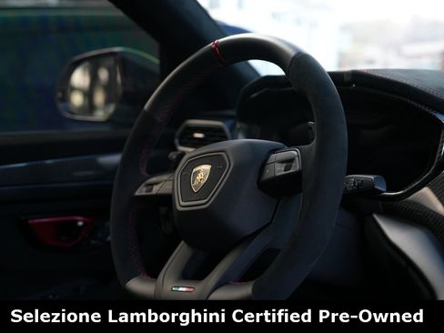 Used 2024 Lamborghini Urus Performante image 25