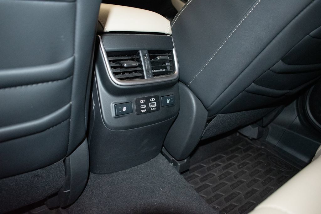 Used 2024 Subaru Outback Limited XT AWD/4WD image 24