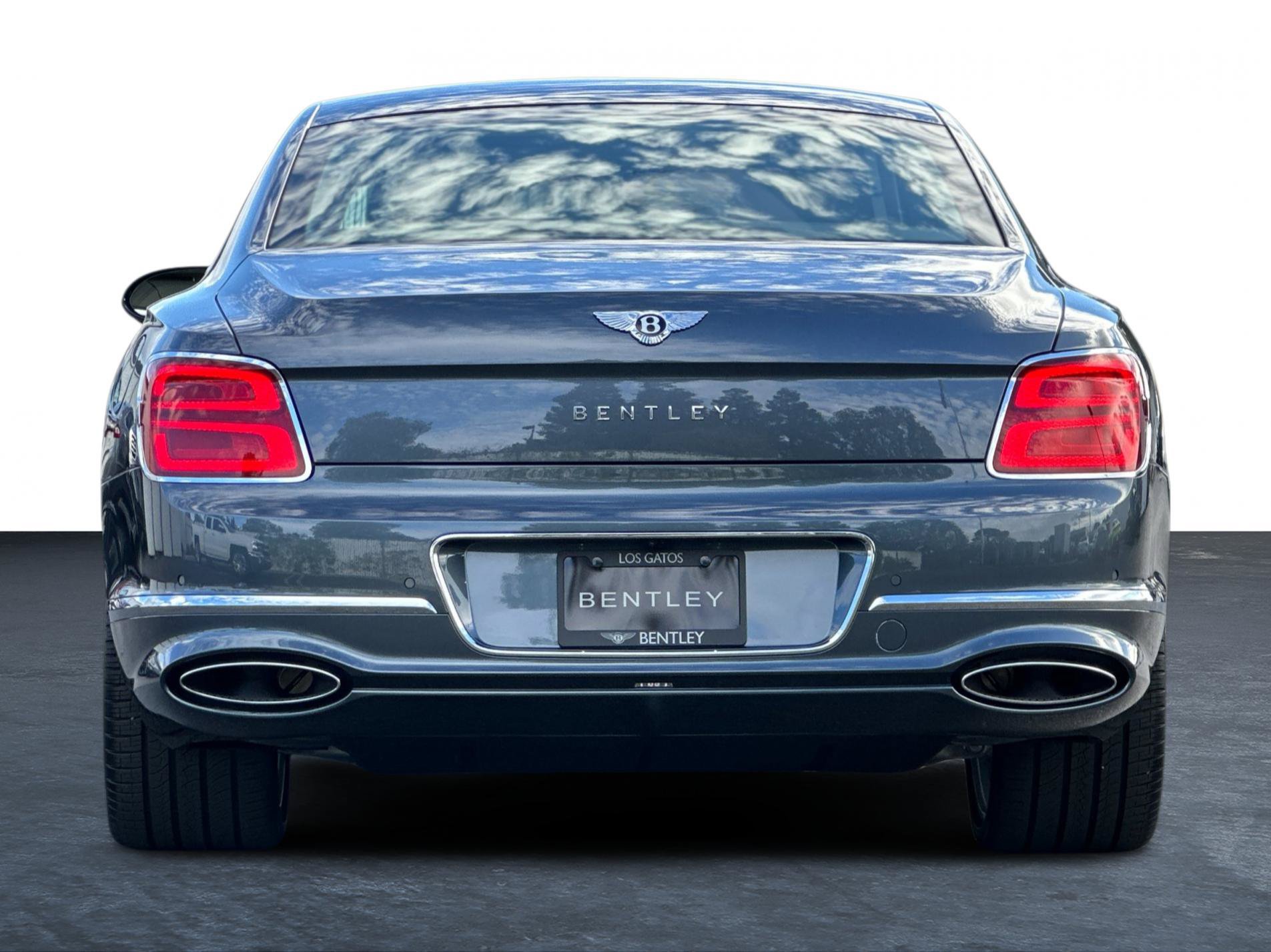 Used 2026 Bentley Flying Spur V8 AWD/4WD image 11