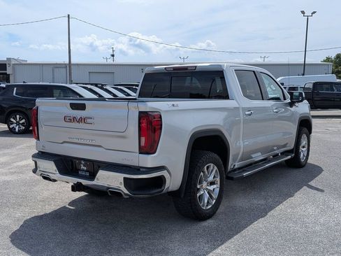 Used 2021 GMC Sierra 1500 SLT AWD/4WD image 5