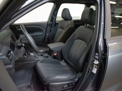Used 2025 Subaru Forester Touring AWD/4WD image 20