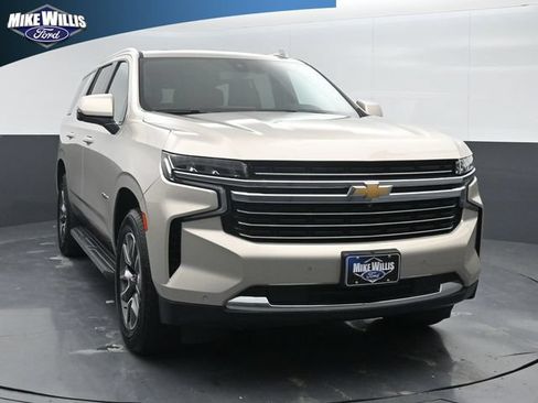 Used 2022 Chevrolet Tahoe LT w/ LT Signature Plus Package RWD image 1