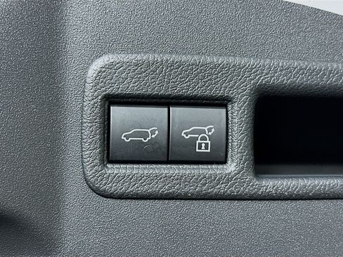 Used 2026 Toyota bZ FWD image 28