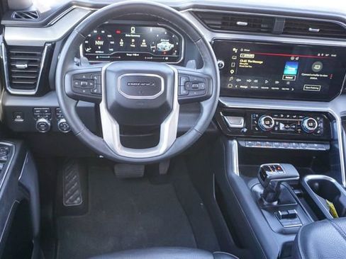 Used 2024 GMC Sierra 1500 Denali w/ Denali Reserve Package AWD/4WD image 19